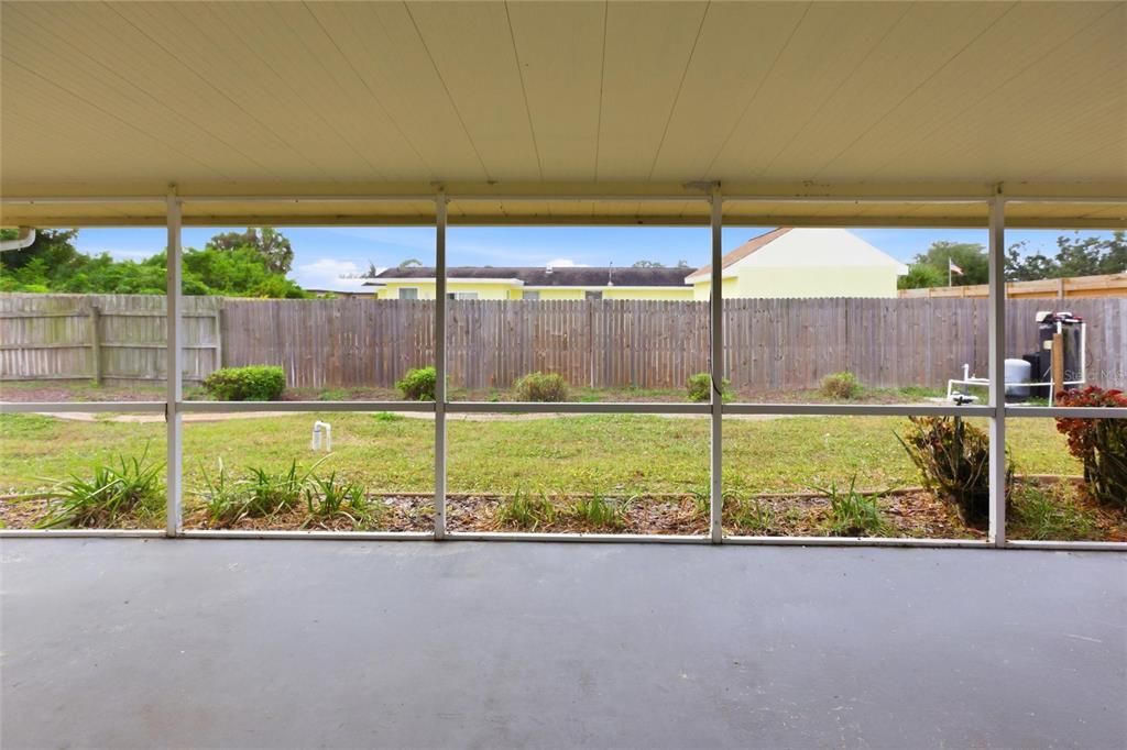 For Sale: $302,500 (3 beds, 2 baths, 1421 Square Feet)