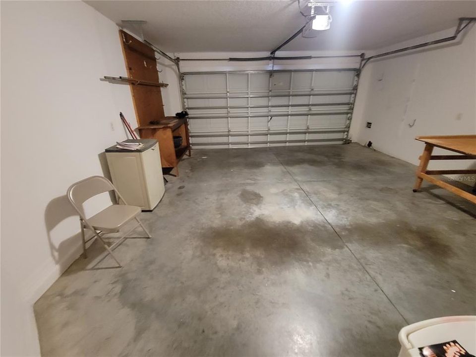 For Sale: $365,000 (2 beds, 2 baths, 1918 Square Feet)