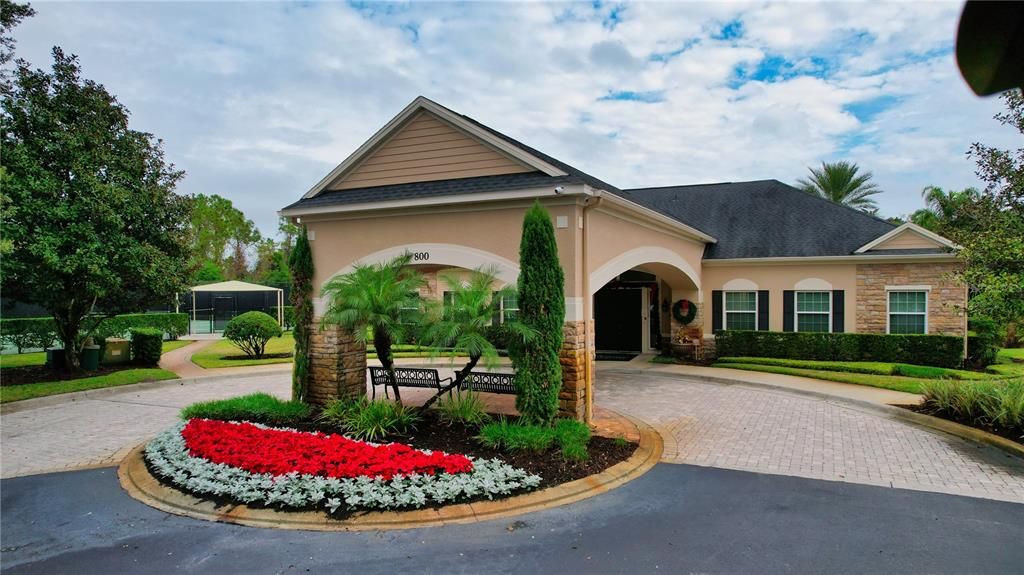 For Sale: $490,000 (4 beds, 2 baths, 1941 Square Feet)