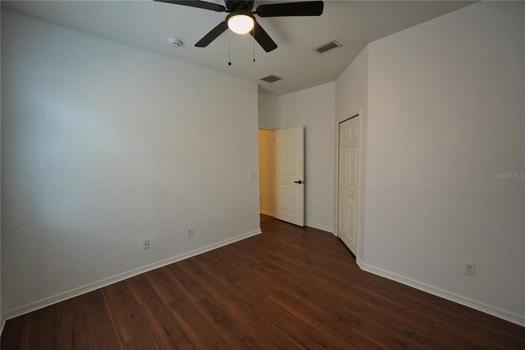 For Sale: $490,000 (4 beds, 2 baths, 1941 Square Feet)