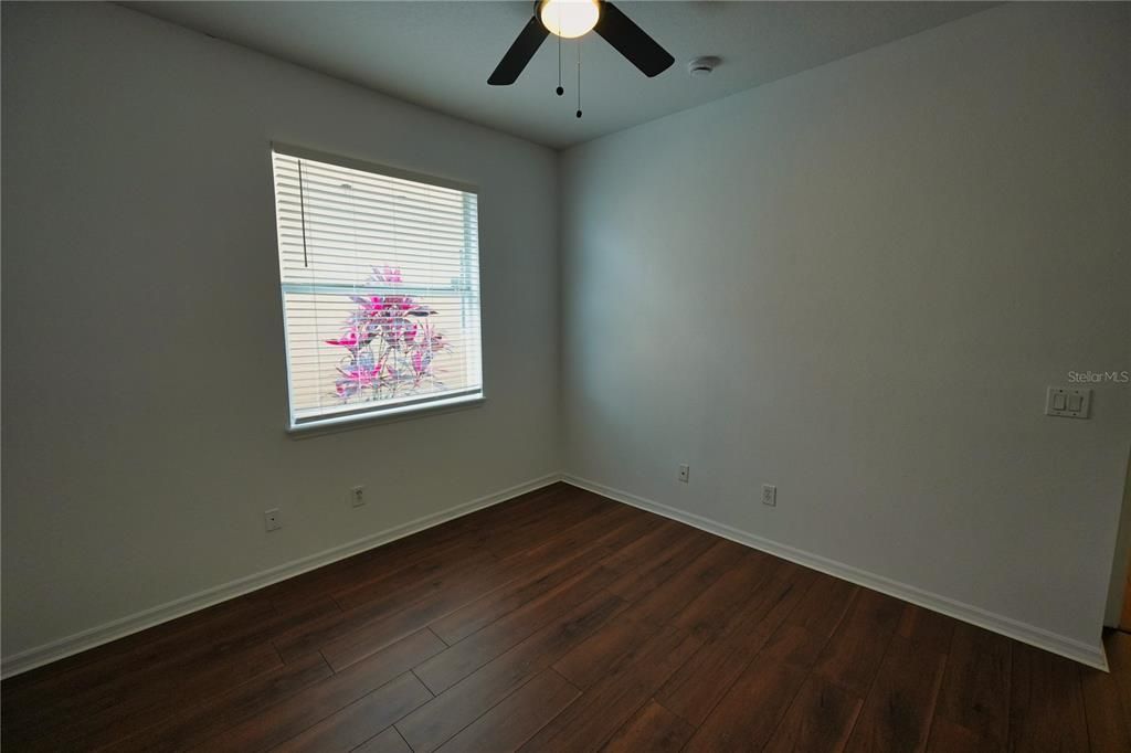 For Sale: $490,000 (4 beds, 2 baths, 1941 Square Feet)