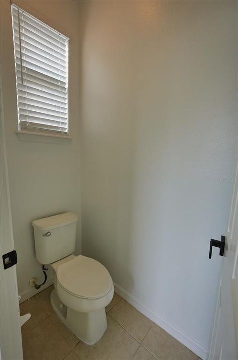 For Sale: $490,000 (4 beds, 2 baths, 1941 Square Feet)