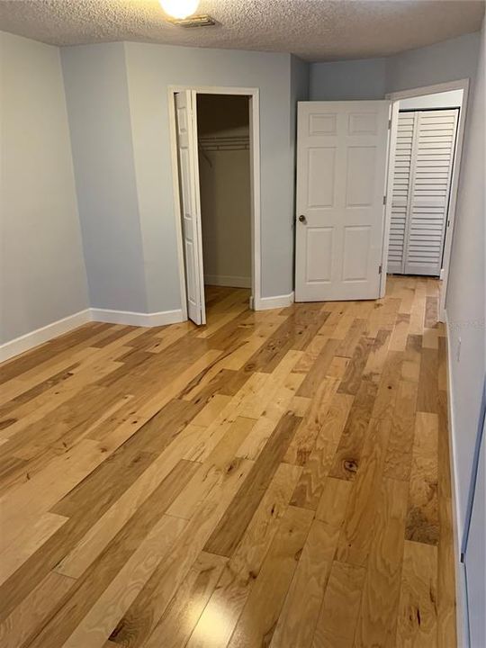 For Sale: $260,000 (3 beds, 2 baths, 1220 Square Feet)