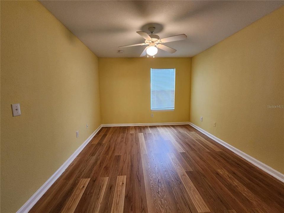 В аренду: $1,600 (2 спален, 2 ванн, 928 Квадратных фут)