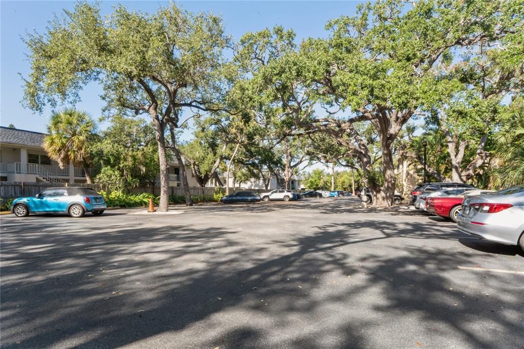 待售: $299,900 (2 贝兹, 2 浴室, 1053 平方英尺)