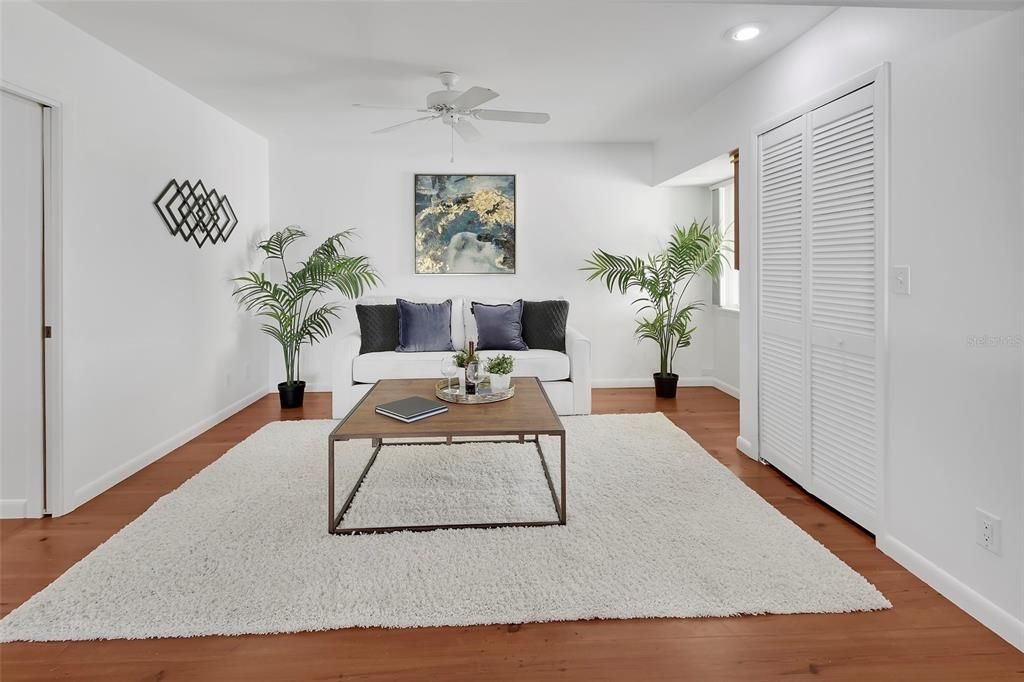 En Venta: $525,000 (4 camas, 3 baños, 3564 Pies cuadrados)