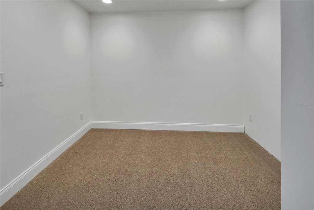 En Venta: $525,000 (4 camas, 3 baños, 3564 Pies cuadrados)