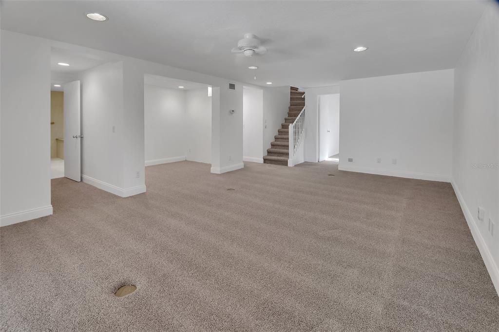 En Venta: $525,000 (4 camas, 3 baños, 3564 Pies cuadrados)