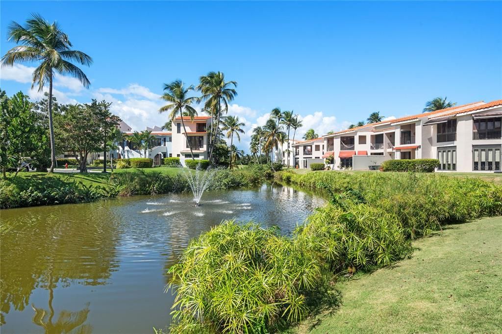 For Sale: $475,000 (2 beds, 2 baths, 1578 Square Feet)