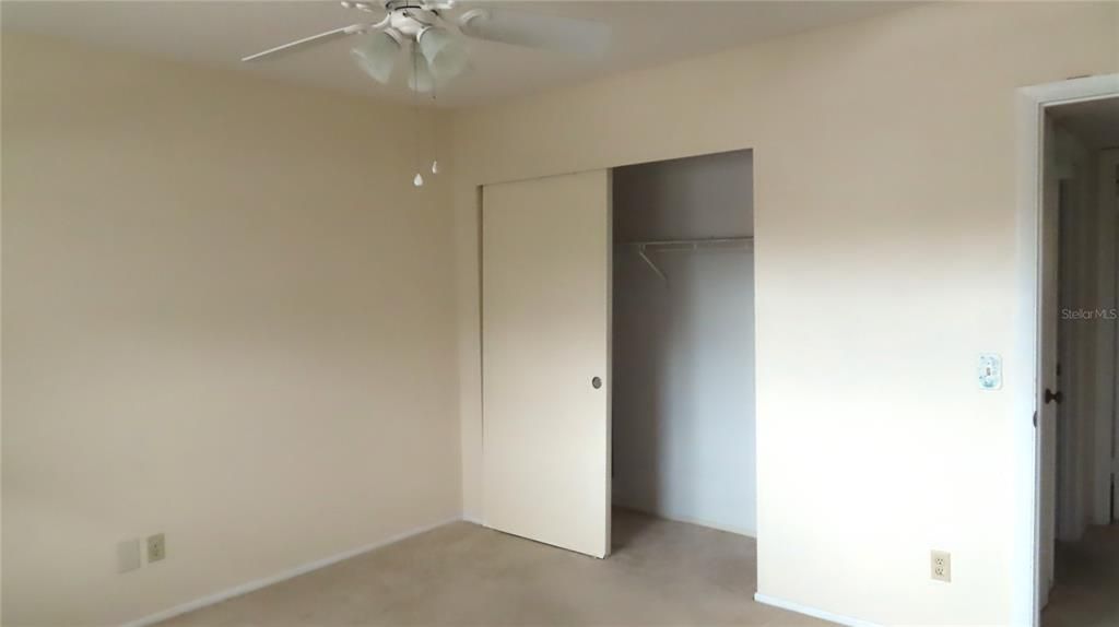 出租: $1,800 (2 贝兹, 2 浴室, 1400 平方英尺)