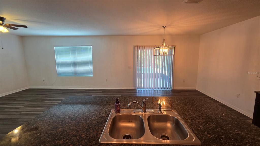 For Rent: $3,100 (4 beds, 2 baths, 2026 Square Feet)