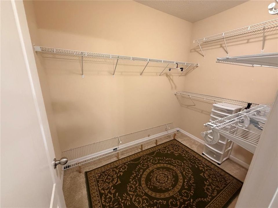 待售: $385,000 (3 贝兹, 2 浴室, 1753 平方英尺)