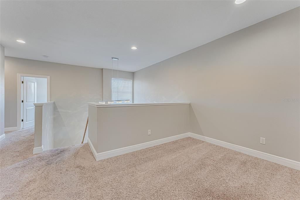 出租: $2,700 (3 贝兹, 2 浴室, 2308 平方英尺)