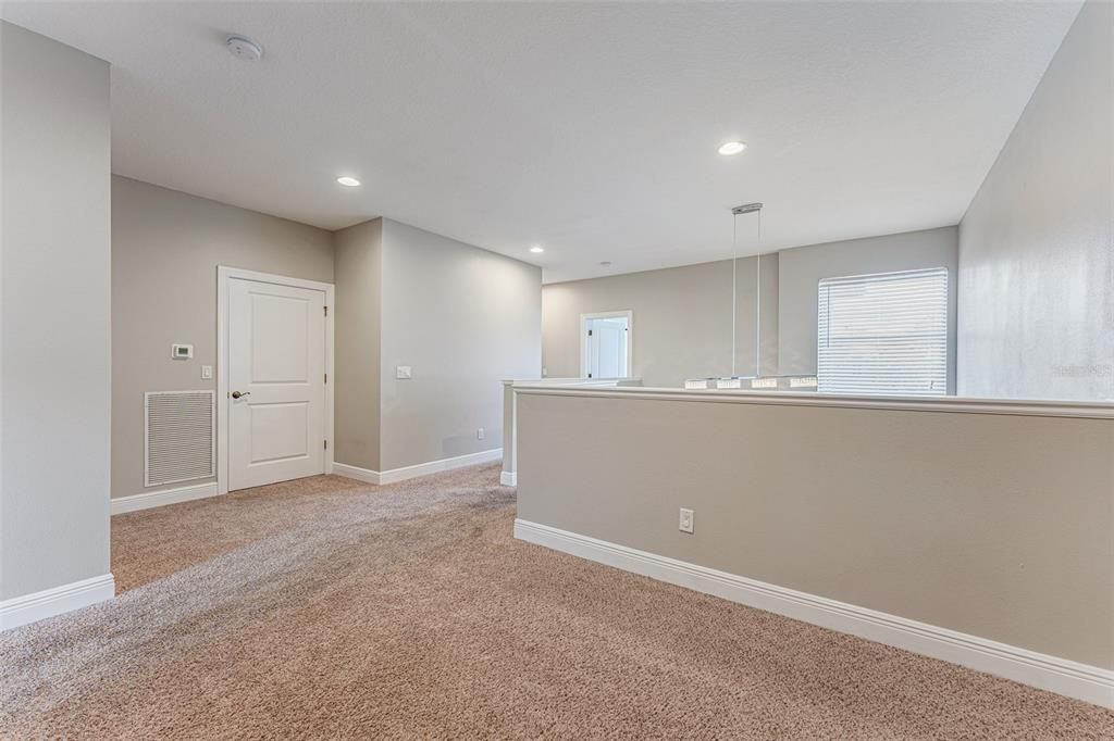 出租: $2,700 (3 贝兹, 2 浴室, 2308 平方英尺)