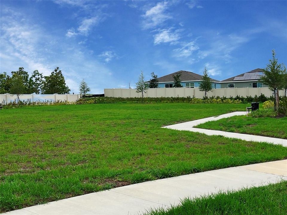 For Sale: $363,990 (4 beds, 2 baths, 1900 Square Feet)