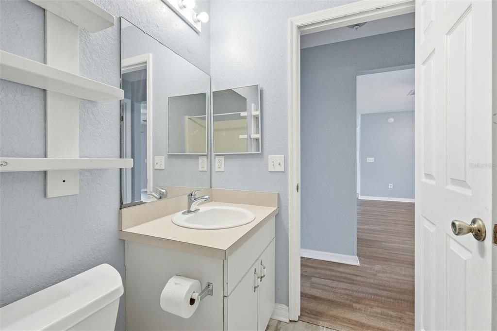 En Venta: $249,000 (3 camas, 2 baños, 1275 Pies cuadrados)