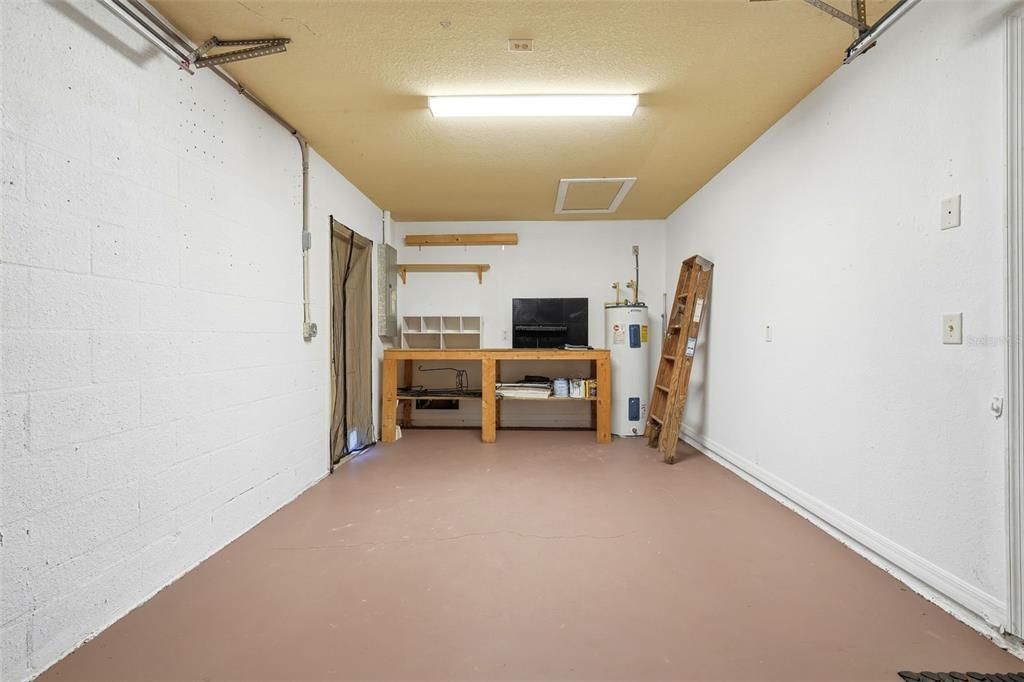 En Venta: $249,000 (3 camas, 2 baños, 1275 Pies cuadrados)