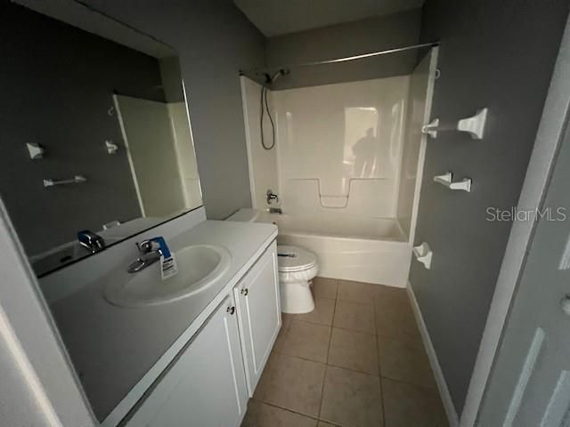 待售: $225,000 (3 贝兹, 2 浴室, 1646 平方英尺)