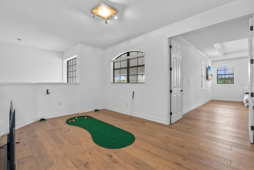 For Sale: $1,190,000 (6 beds, 4 baths, 3930 Square Feet)