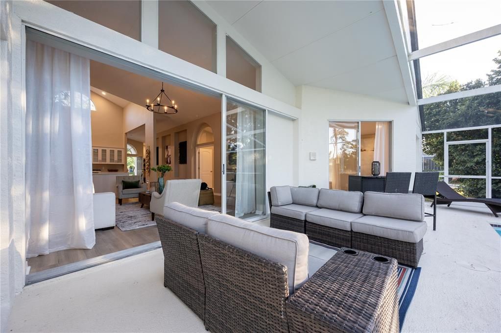 Под контрактом: $799,900 (6 спален, 3 ванн, 2788 Квадратных фут)