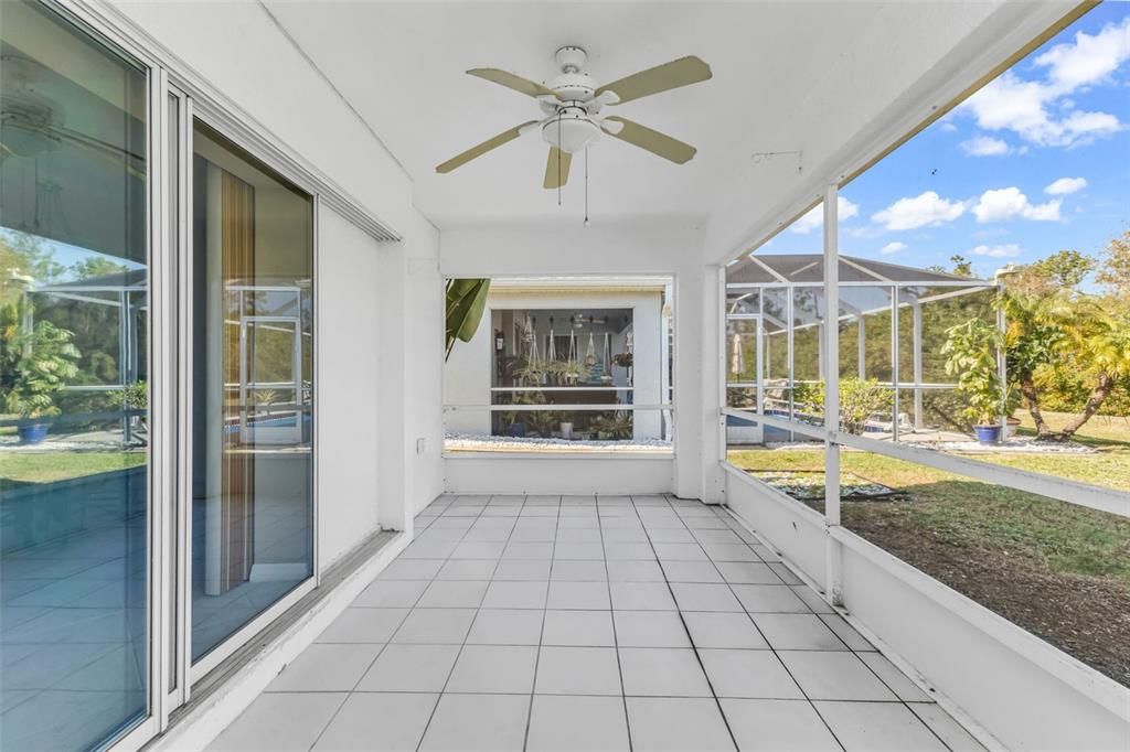 На продажу: $265,000 (2 спален, 2 ванн, 1449 Квадратных фут)