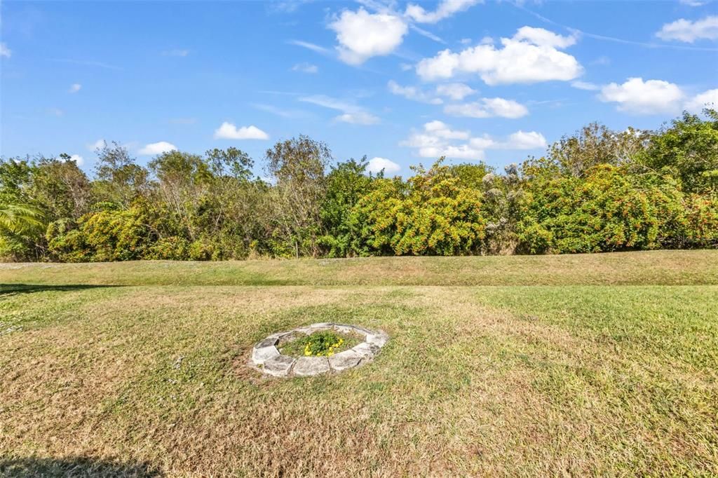 На продажу: $265,000 (2 спален, 2 ванн, 1449 Квадратных фут)