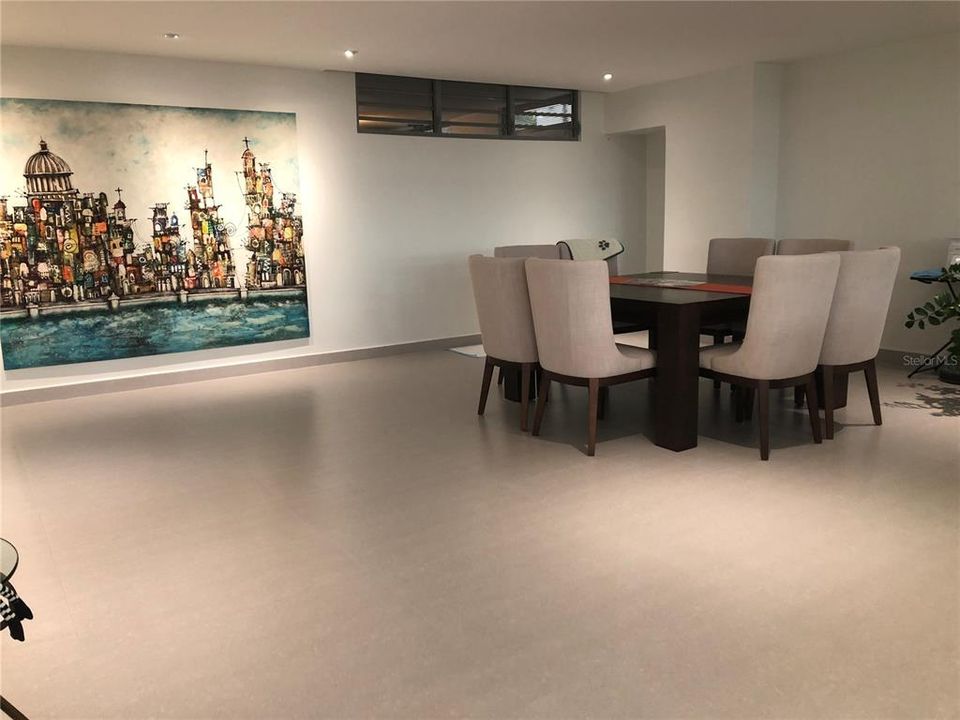 В аренду: $6,300 (3 спален, 2 ванн, 2000 Квадратных фут)