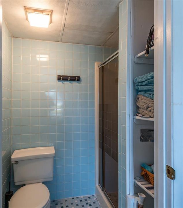 For Sale: $159,000 (2 beds, 2 baths, 1044 Square Feet)