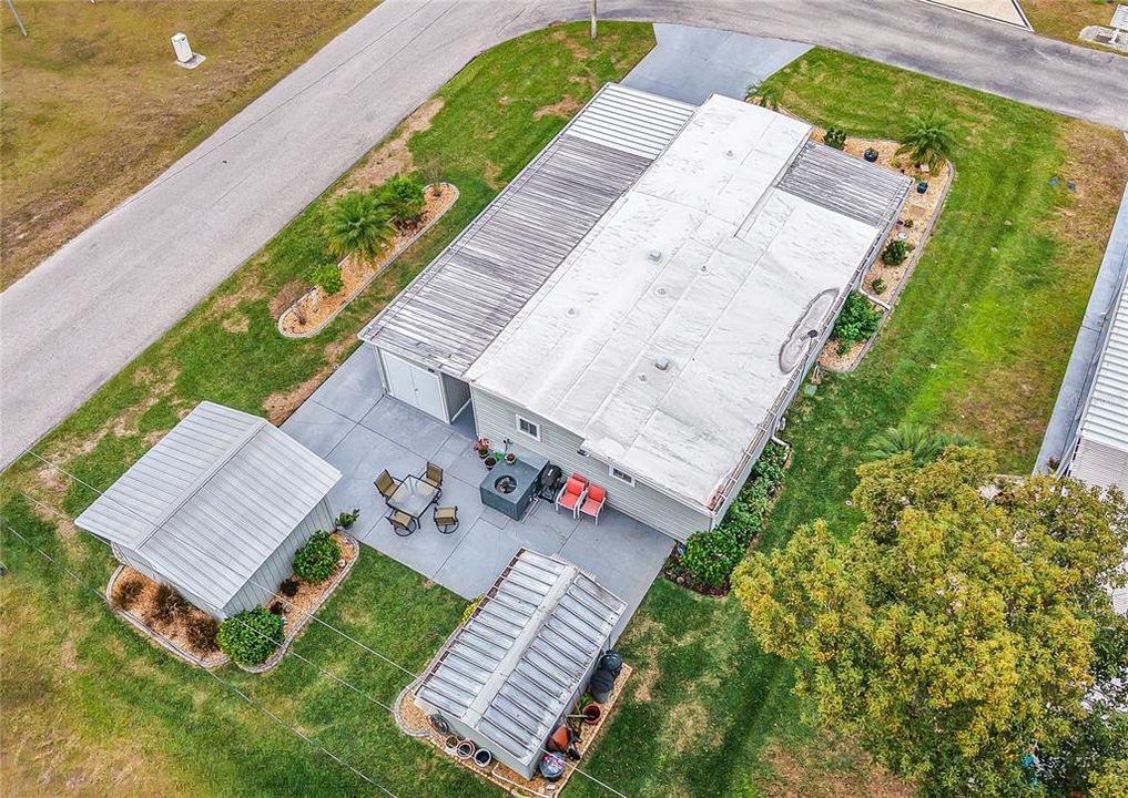 For Sale: $159,000 (2 beds, 2 baths, 1044 Square Feet)