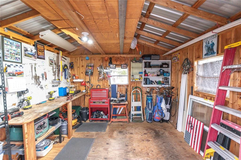 For Sale: $159,000 (2 beds, 2 baths, 1044 Square Feet)