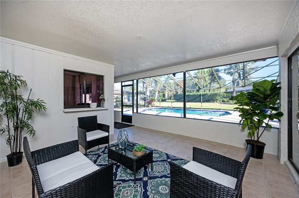 На продажу: $849,900 (5 спален, 4 ванн, 3226 Квадратных фут)