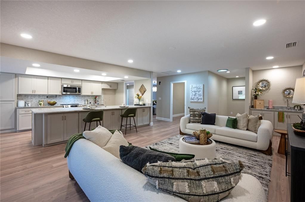 На продажу: $849,900 (5 спален, 4 ванн, 3226 Квадратных фут)