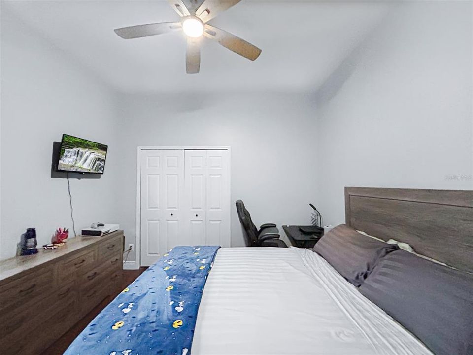 На продажу: $699,000 (5 спален, 3 ванн, 2822 Квадратных фут)