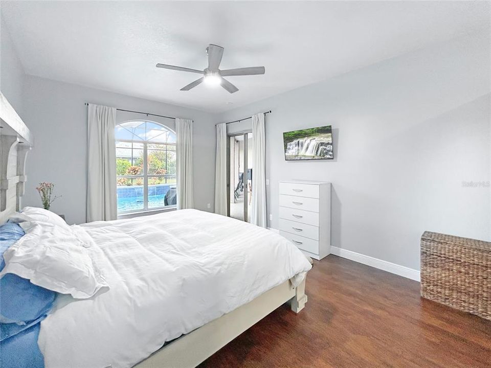 На продажу: $699,000 (5 спален, 3 ванн, 2822 Квадратных фут)