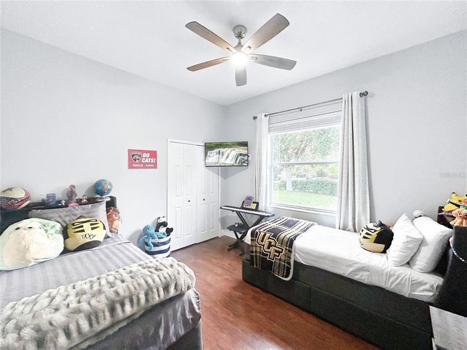 На продажу: $699,000 (5 спален, 3 ванн, 2822 Квадратных фут)