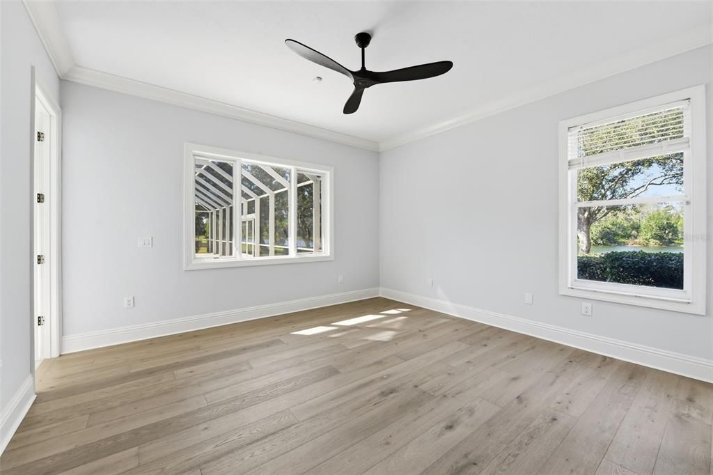 For Sale: $2,785,000 (5 beds, 6 baths, 7639 Square Feet)