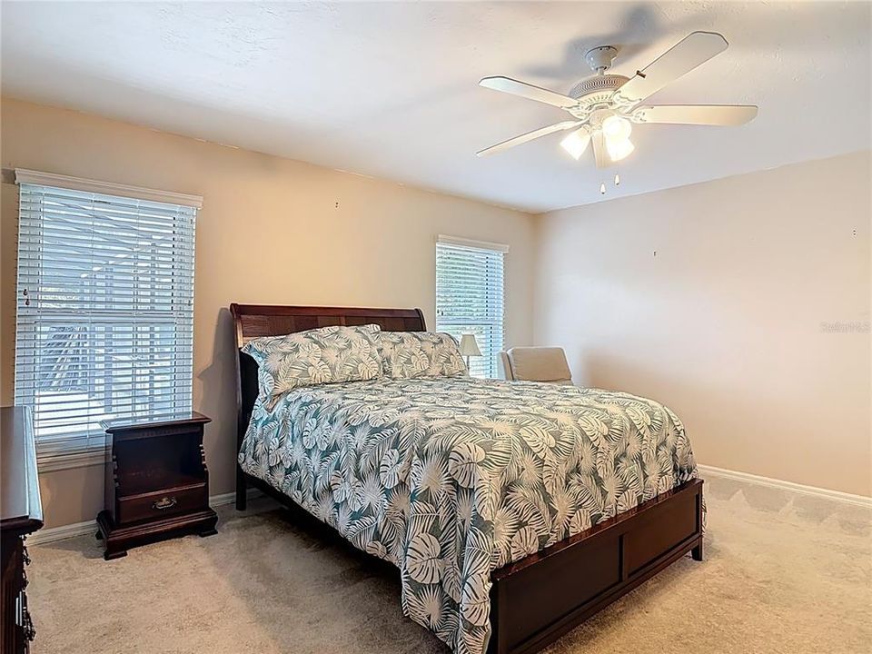 待售: $489,000 (4 贝兹, 2 浴室, 2316 平方英尺)