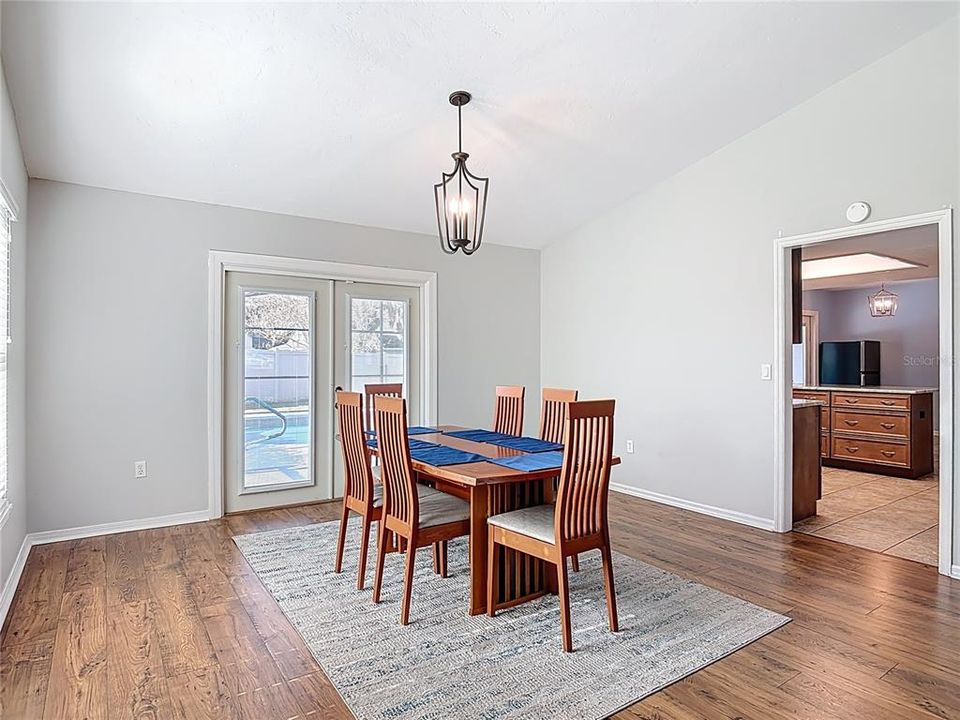 待售: $489,000 (4 贝兹, 2 浴室, 2316 平方英尺)