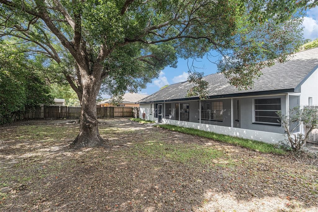 В аренду: $2,050 (3 спален, 2 ванн, 1704 Квадратных фут)