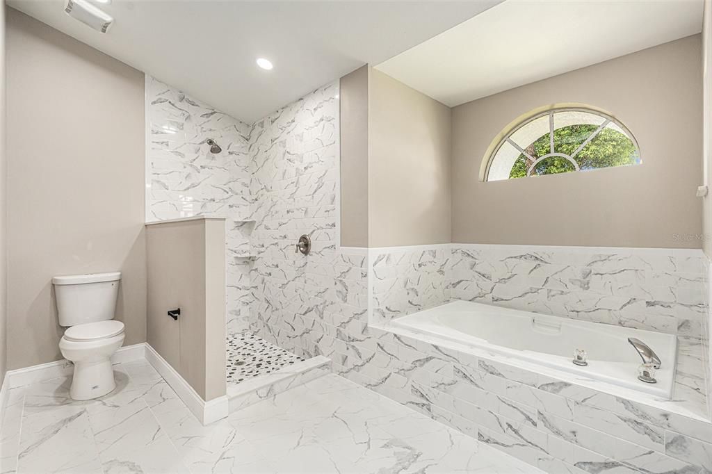 В аренду: $2,050 (3 спален, 2 ванн, 1704 Квадратных фут)