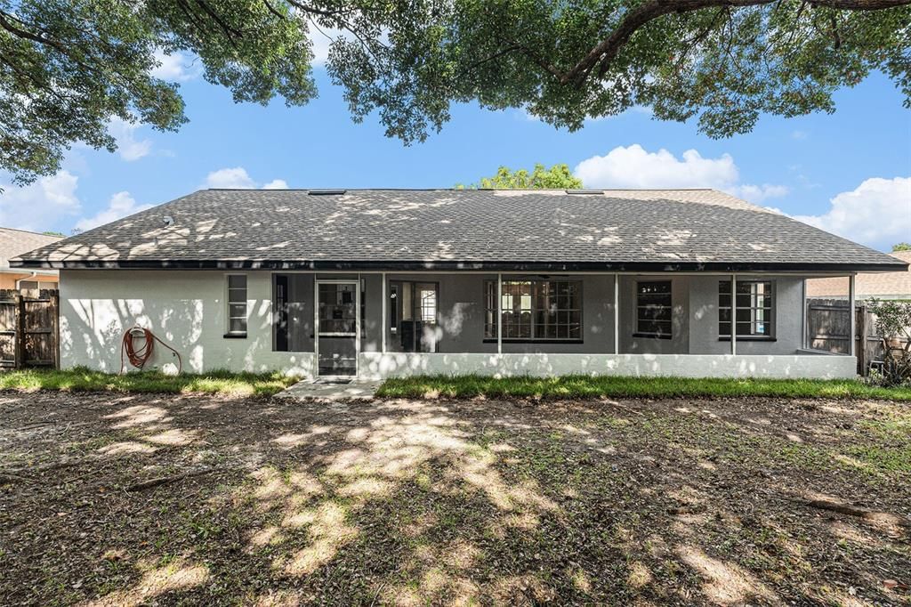 В аренду: $2,050 (3 спален, 2 ванн, 1704 Квадратных фут)