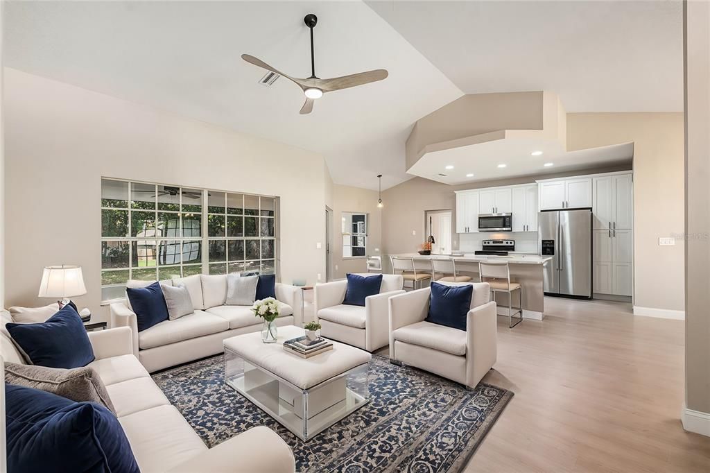 В аренду: $2,050 (3 спален, 2 ванн, 1704 Квадратных фут)