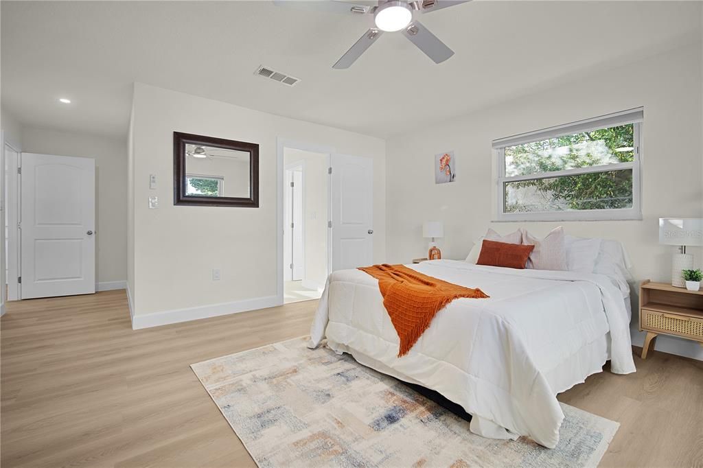 For Sale: $525,000 (4 beds, 2 baths, 1729 Square Feet)