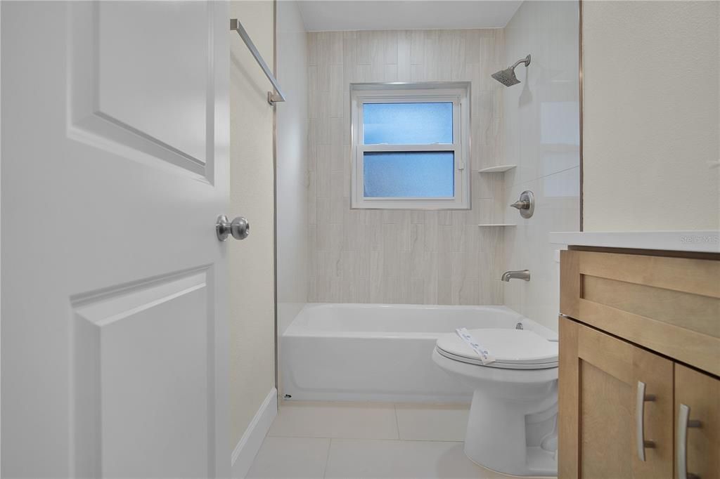 For Sale: $525,000 (4 beds, 2 baths, 1729 Square Feet)