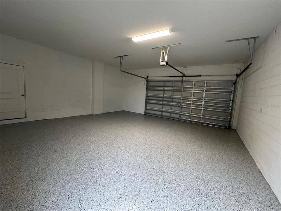 For Rent: $4,500 (4 beds, 3 baths, 3085 Square Feet)