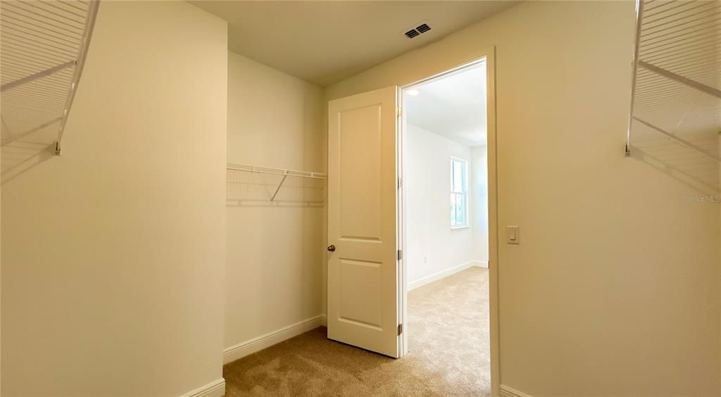 В аренду: $4,500 (4 спален, 3 ванн, 3085 Квадратных фут)