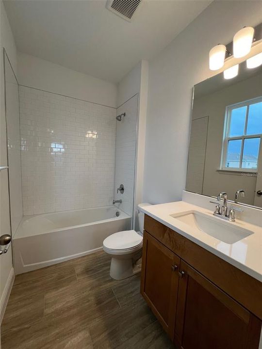 For Rent: $4,500 (4 beds, 3 baths, 3085 Square Feet)