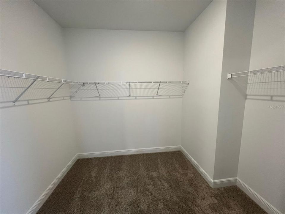 For Rent: $4,500 (4 beds, 3 baths, 3085 Square Feet)