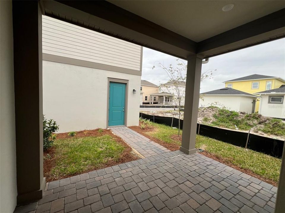 For Rent: $4,500 (4 beds, 3 baths, 3085 Square Feet)