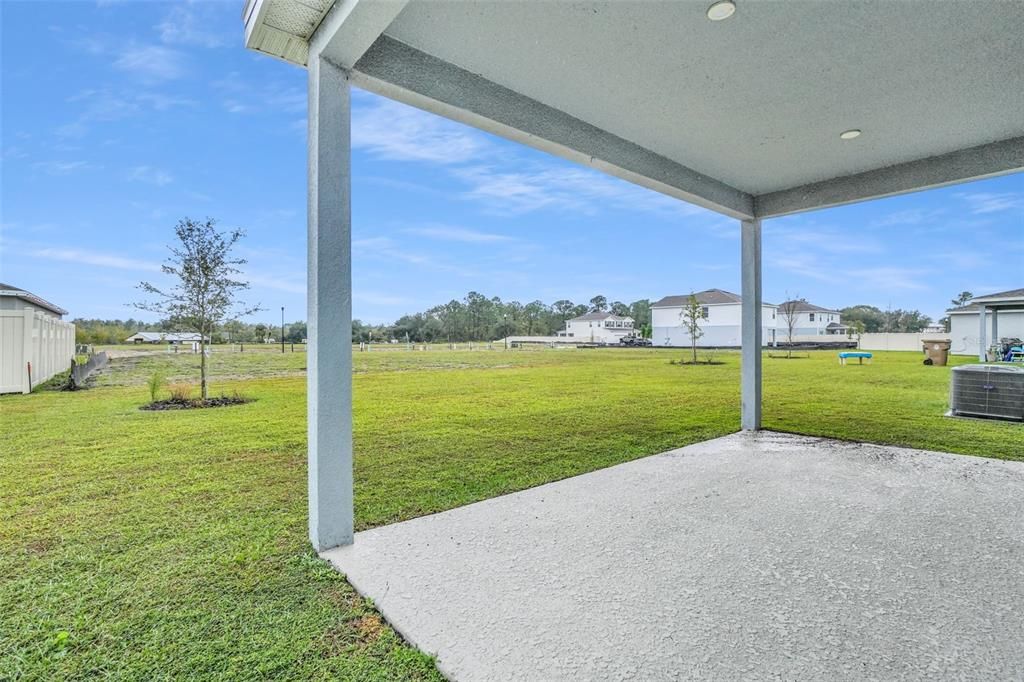 For Sale: $469,900 (3 beds, 2 baths, 2580 Square Feet)